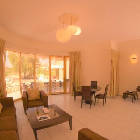 One To One Hotel & Resort Ain Al Faida อัลอิน ภายนอก รูปภาพ