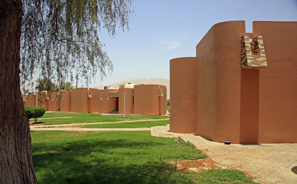 One To One Hotel & Resort Ain Al Faida อัลอิน ภายนอก รูปภาพ