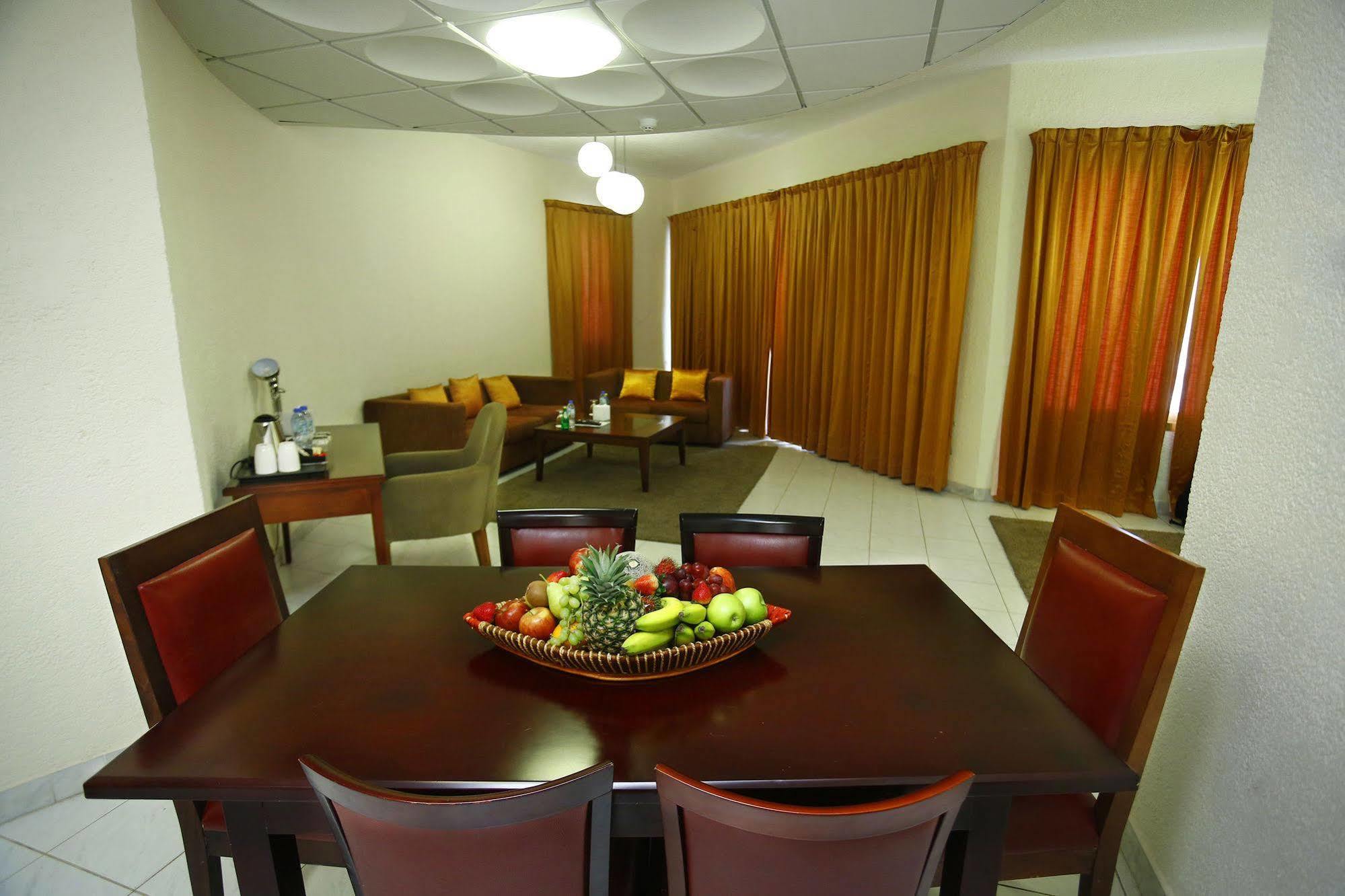 One To One Hotel & Resort Ain Al Faida อัลอิน ภายนอก รูปภาพ