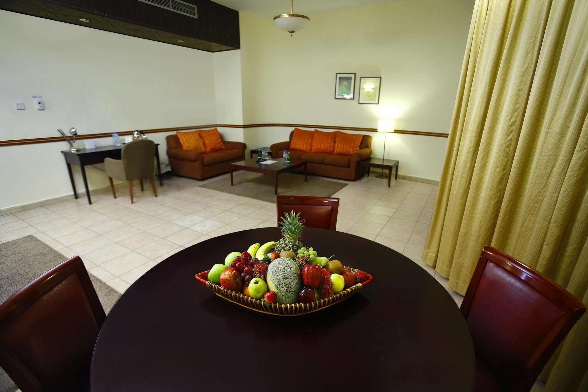 One To One Hotel & Resort Ain Al Faida อัลอิน ภายนอก รูปภาพ